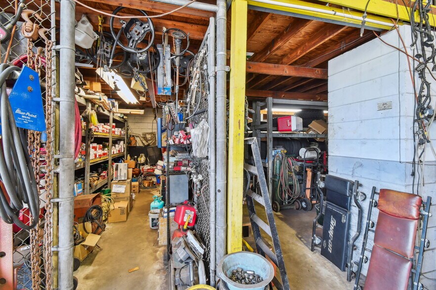 More Photos Of 2350 N Ponce De Leon Blvd, Saint Augustine Service Station For Sale