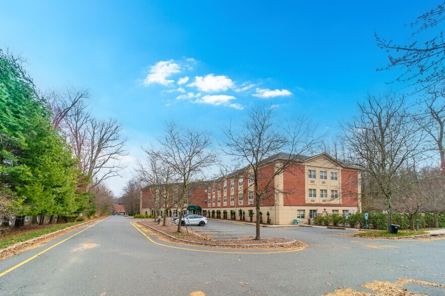 More Photos Of 728 Bunn Dr, Princeton Skilled Nursing Facility For Sale