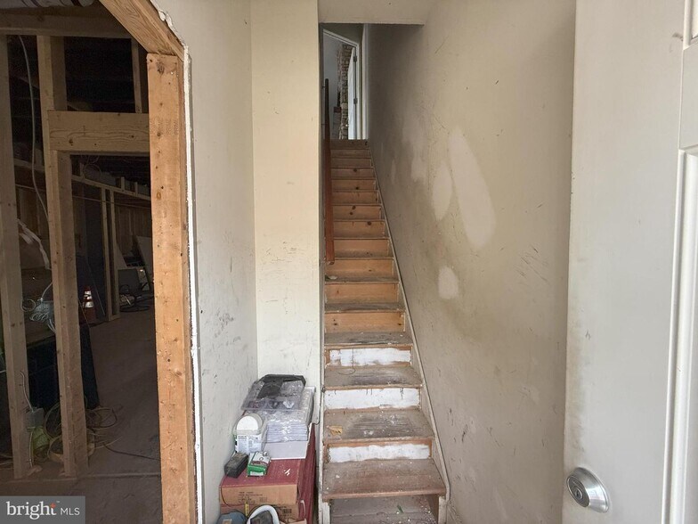 More Photos Of 1262 Church St, Reading Storefront Retail Residential For Sale