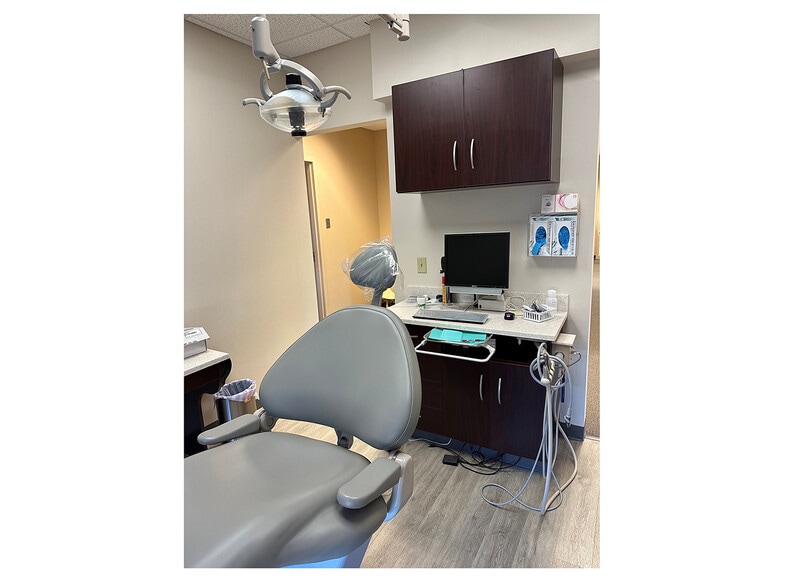 More Photos Of 2848 Cottage Grove Rd, Cottage Grove Medical For Lease