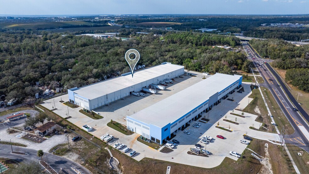 More Photos Of 2870 Clarcona Rd, Apopka Warehouse For Sale