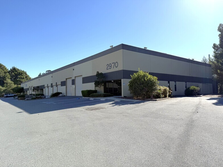 More Photos Of 2970 Bay Vista Ct, Benicia Manufacturing For Lease