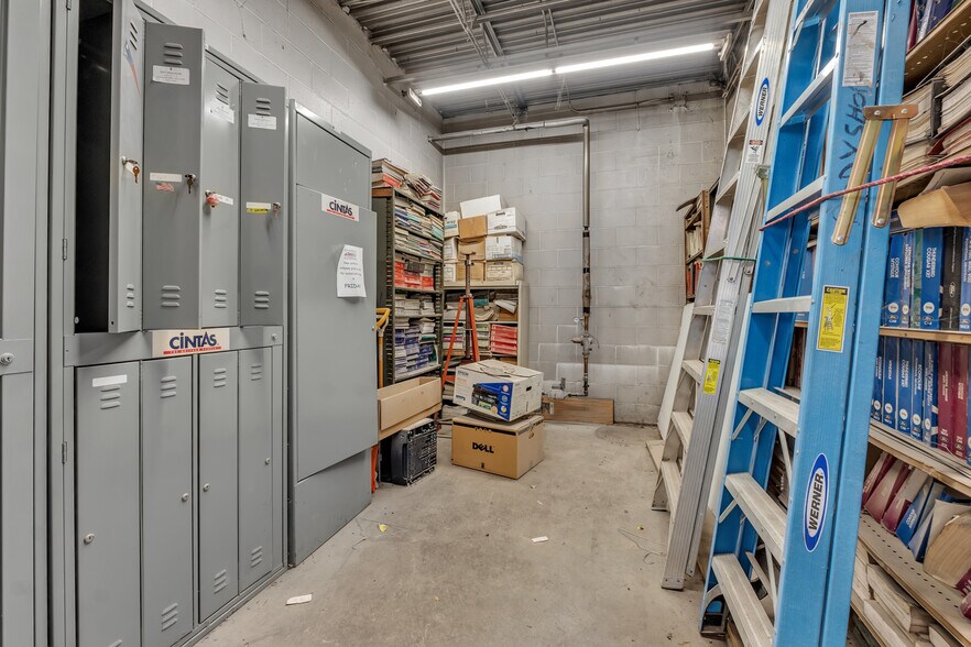 More Photos Of , Holden Unknown For Sale