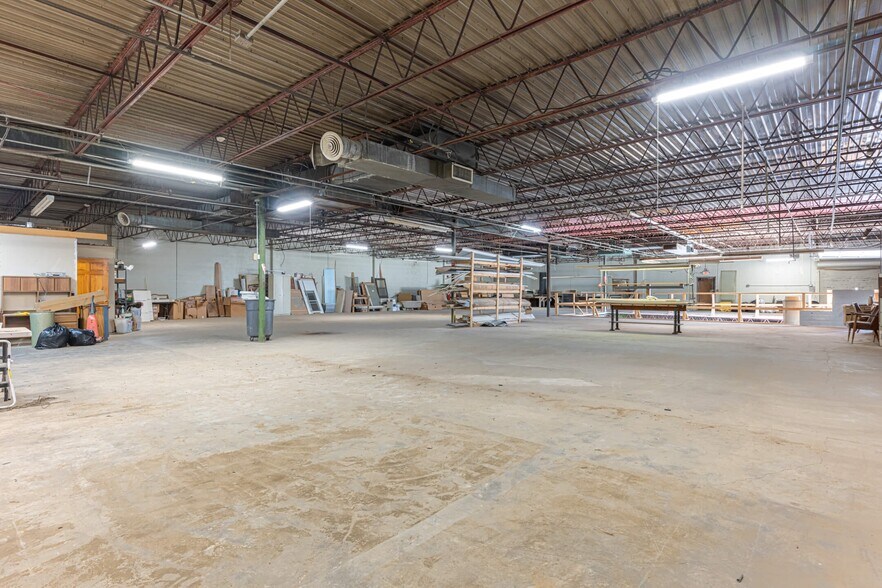 More Photos Of 1240 Stanley Ave, Dayton Warehouse For Sale
