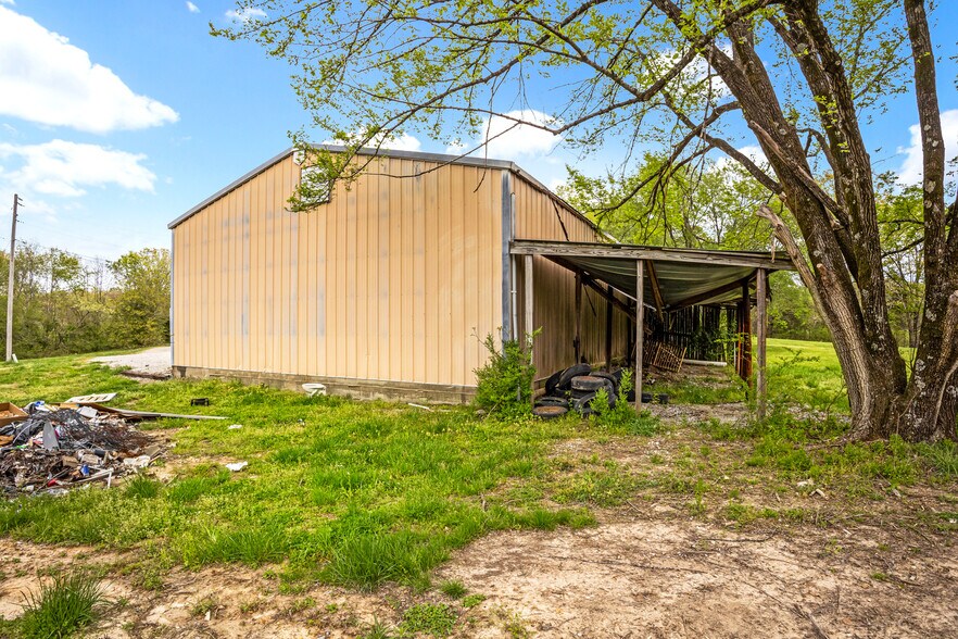 More Photos Of 151 Covington Ln, Dickson Apartments For Sale