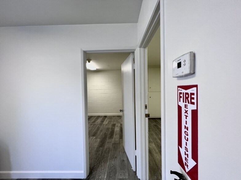 More Photos Of 144 E Santa Clara St, Arcadia Warehouse For Lease