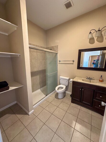 More Photos Of 193 Welco Ln, Jourdanton Warehouse For Sale