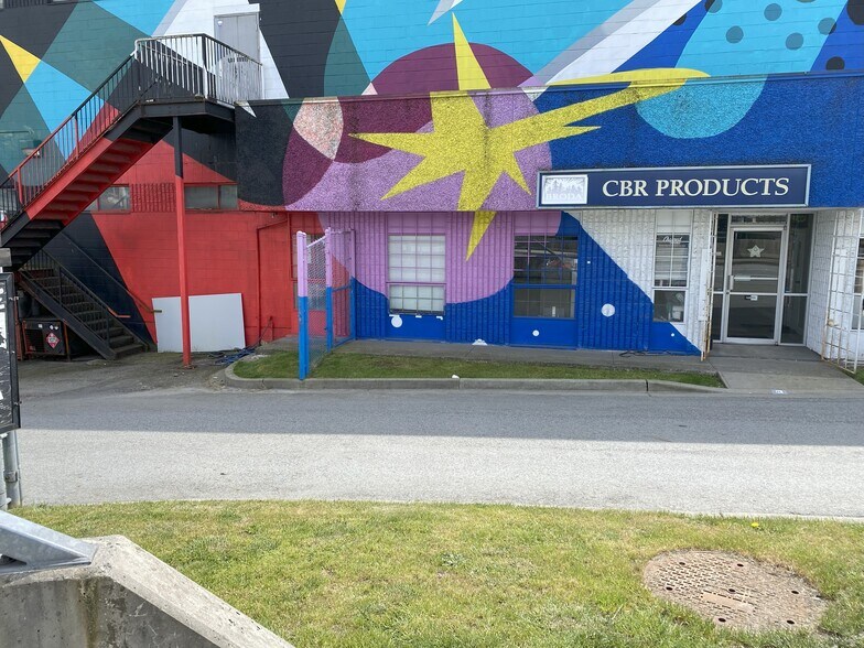 More Photos Of 876 Cordova st, Vancouver Industrial For Lease