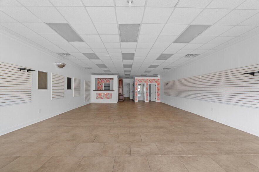 More Photos Of 208 Broad St, Wrens Storefront Retail Office For Sale
