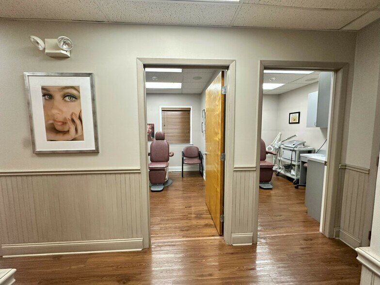 More Photos Of 445 Main St, Center Moriches Medical For Sale