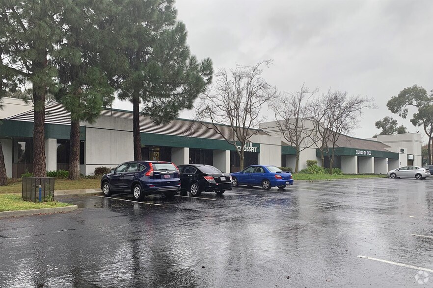 More Photos Of 3033-3095 Richmond Pky, Richmond Unknown For Lease