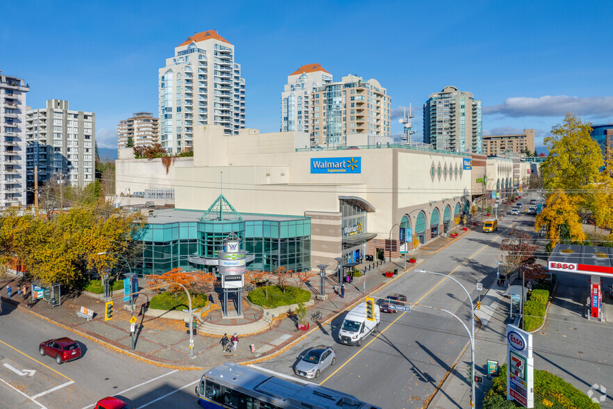 Primary Photo Of 610 6th St, New Westminster Storefront Retail Residential For Lease