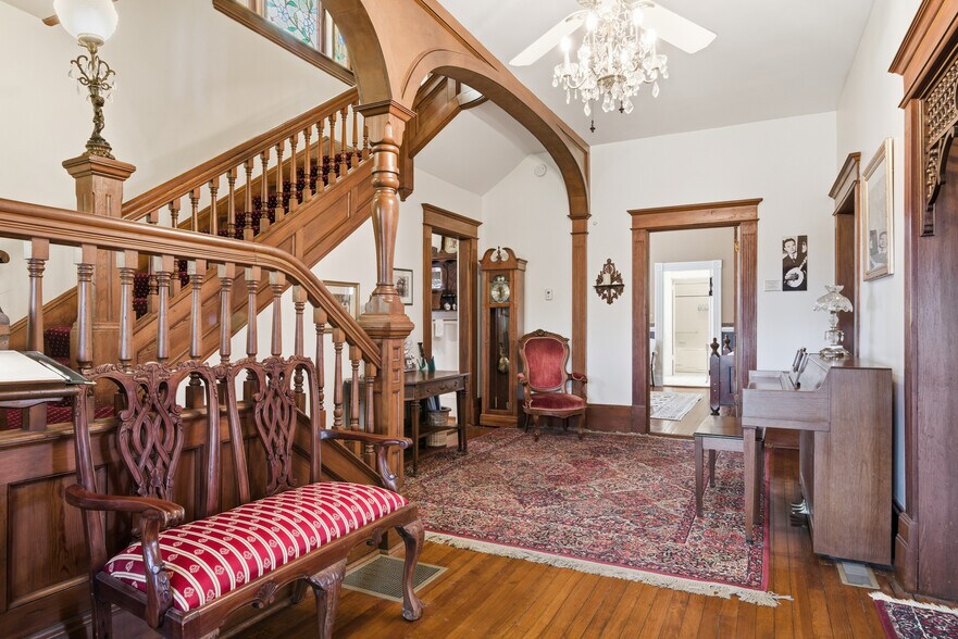 More Photos Of 311 E Main St, Christiansburg Hospitality For Sale