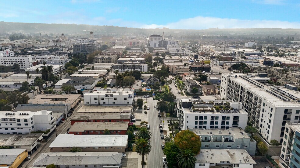 More Photos Of 3662 Keystone Ave, Los Angeles Apartments For Sale