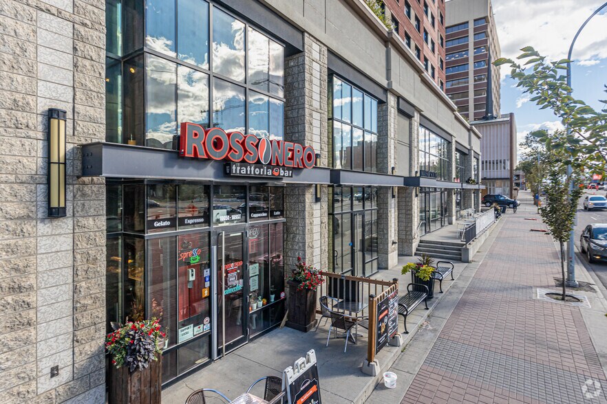 More Photos Of 10051 109 St NW, Edmonton Apartments For Lease