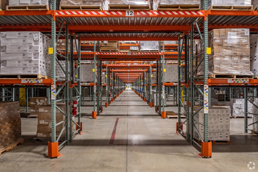 More Photos Of 4676 Erie Ave SW, Navarre Distribution For Sale