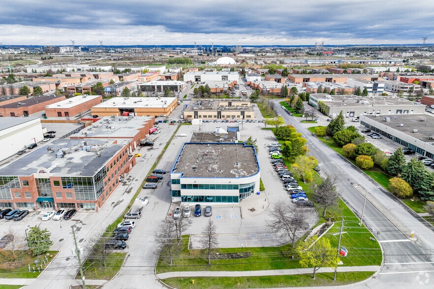 More Photos Of 2770 14th Ave, Markham Office For Lease