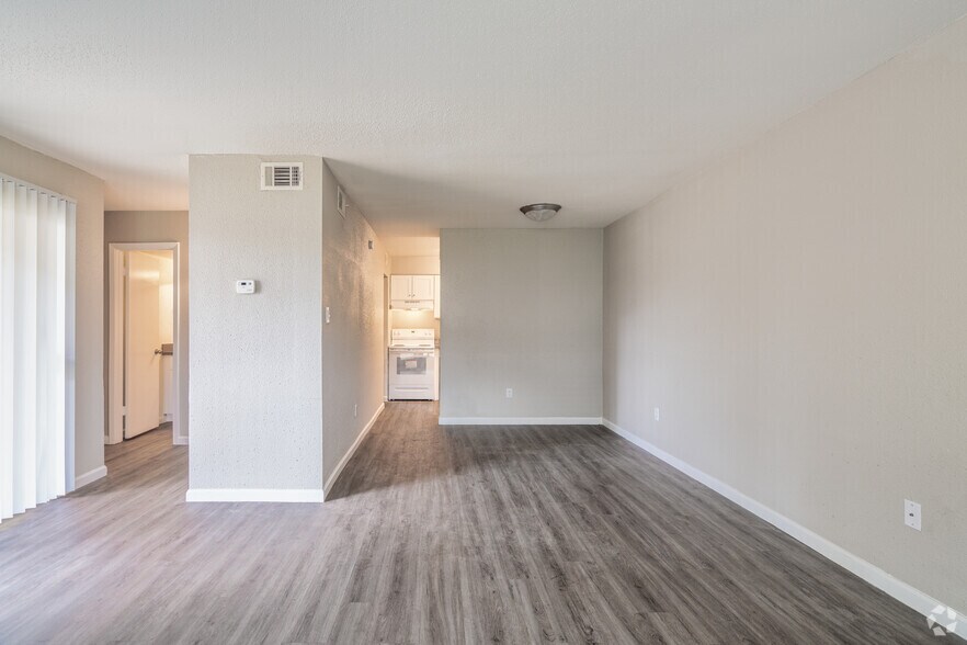 More Photos Of 3619 Texas St, Lake Charles Apartments For Sale