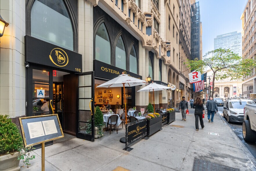 More Photos Of 18 E 41st St, New York Office For Lease