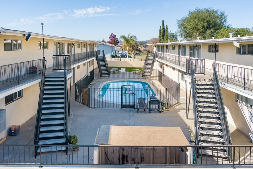 More Photos Of 532 N 1st St, El Cajon Apartments For Sale