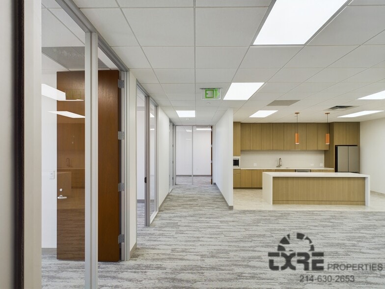 More Photos Of 12400 Coit Rd, Dallas Office For Lease