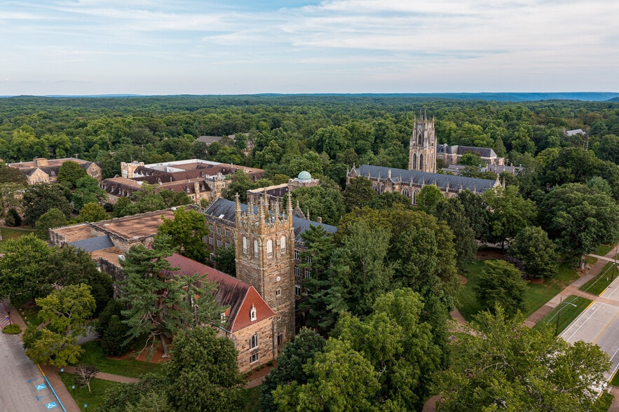 More Photos Of 108 Cumberland St E, Cowan Specialty For Sale