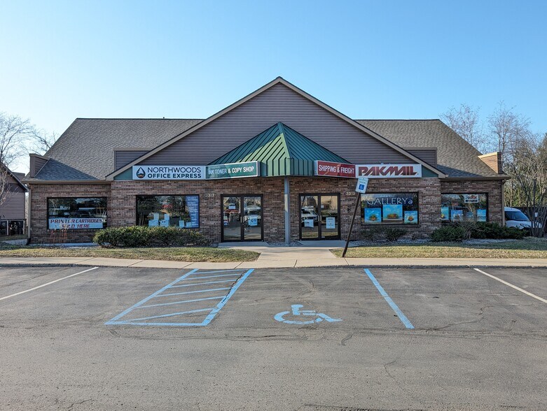More Photos Of 3311 South Airport Rd, Traverse City Storefront Retail Office For Lease