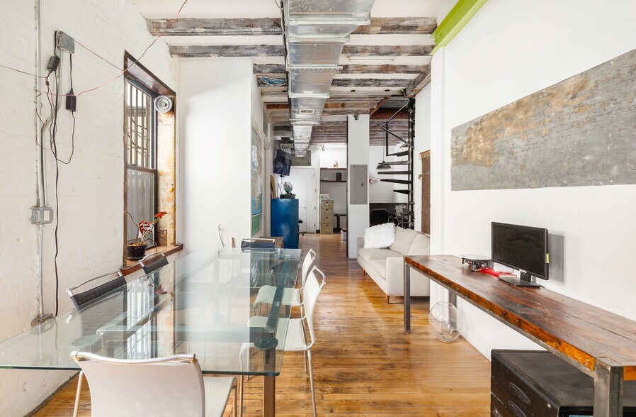 More Photos Of 18 Herkimer Pl, Brooklyn Office For Lease