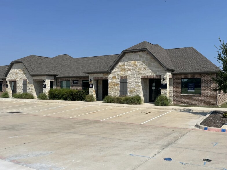 Primary Photo Of 2601 Little Elm Pkwy, Little Elm Unknown For Lease