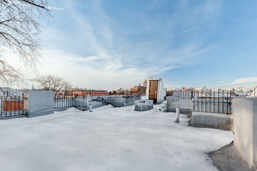 More Photos Of 898 Hancock St, Brooklyn Apartments For Sale