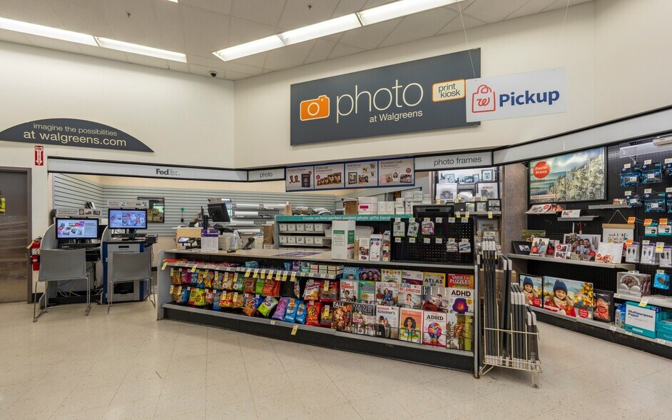 More Photos Of 3900 N US 31 South, Traverse City General Retail For Sale