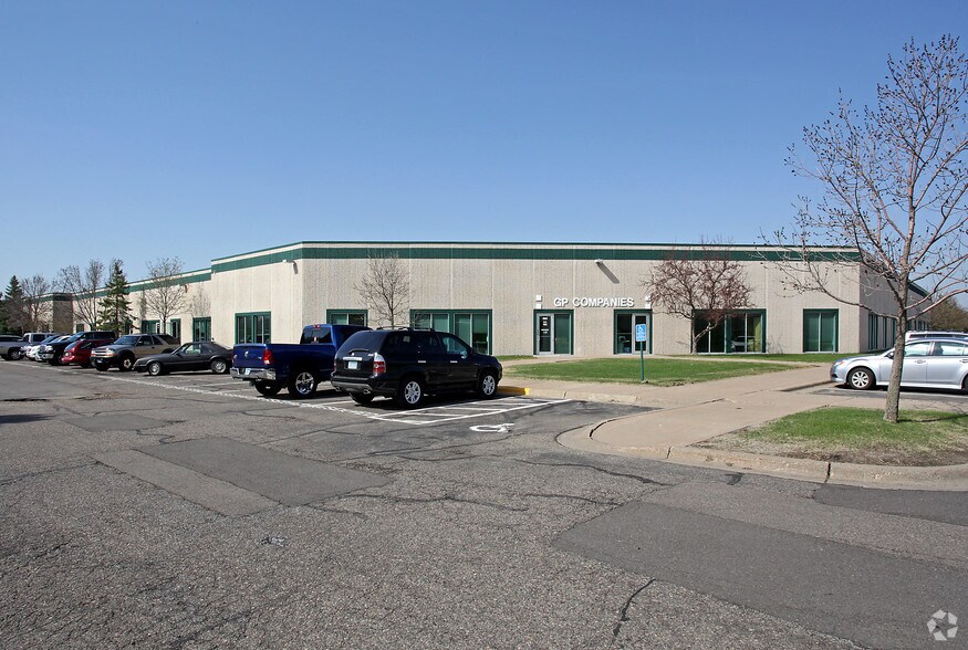 More Photos Of 980 Lone Oak Rd, Eagan Unknown For Lease