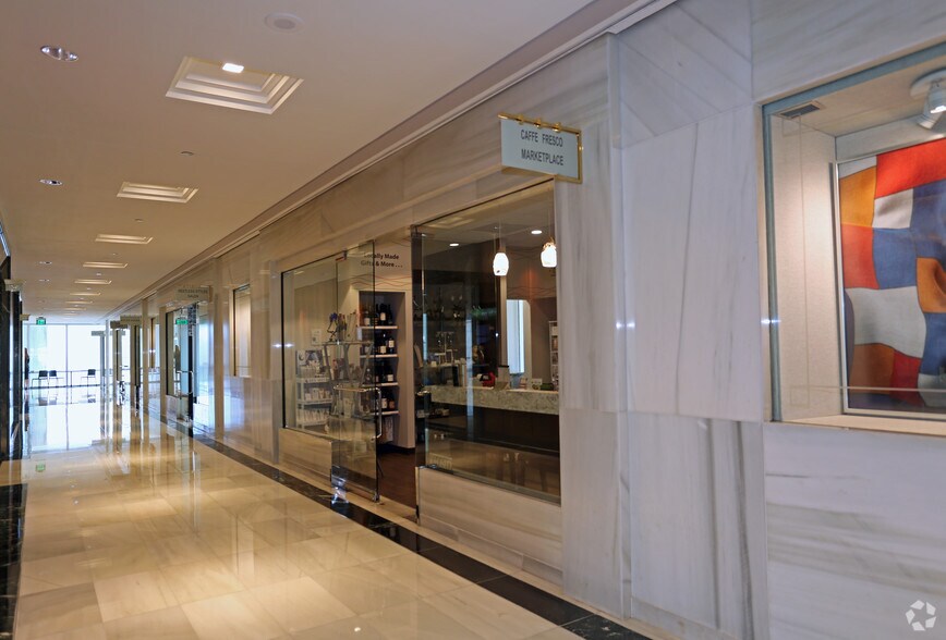 More Photos Of 101 E Kennedy Blvd, Tampa Office Residential For Lease