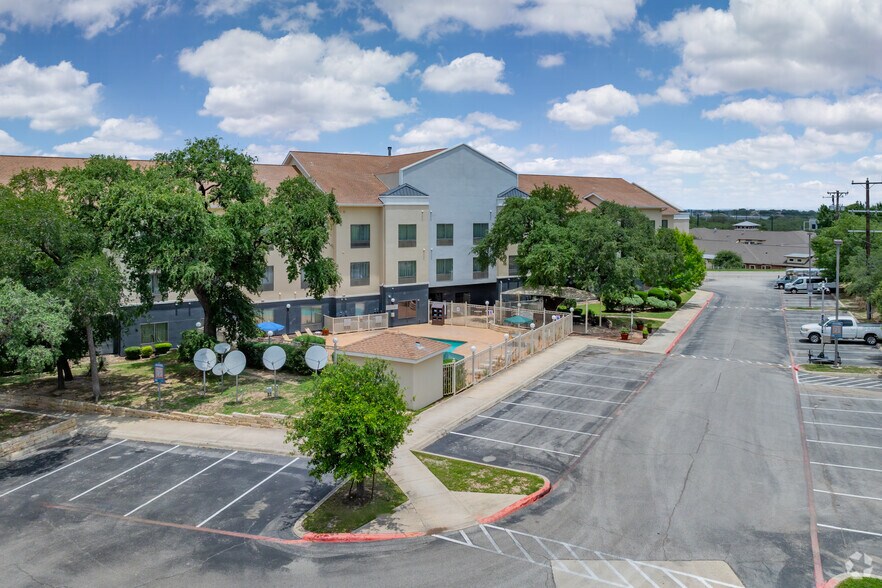 More Photos Of 4026 Wiseman Blvd, San Antonio Hotel For Sale