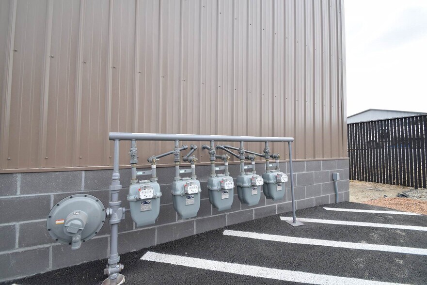 More Photos Of 1051 SW Layton Ct, Prineville Warehouse For Sale