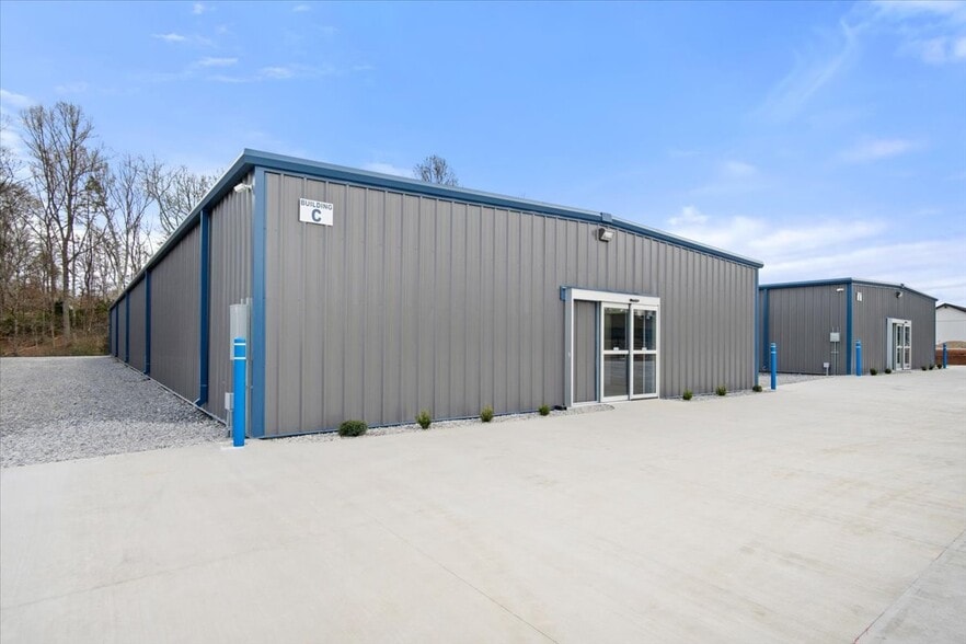 More Photos Of 2245 Boyds Creek Hwy, Sevierville Self Storage For Sale