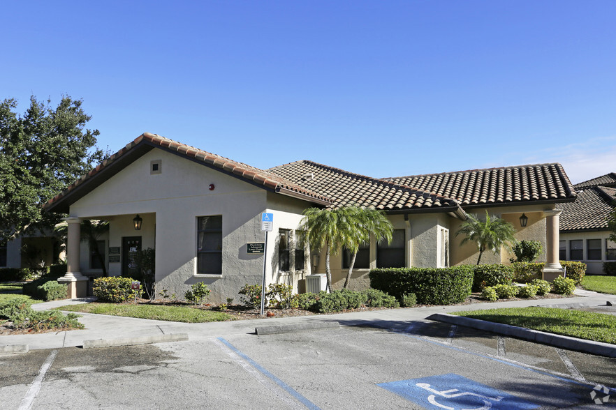 Primary Photo Of 411 Commercial Ct, Venice Medical For Sale