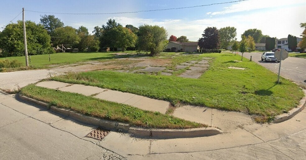 More Photos Of 5101 W Elm St, McHenry Land For Sale