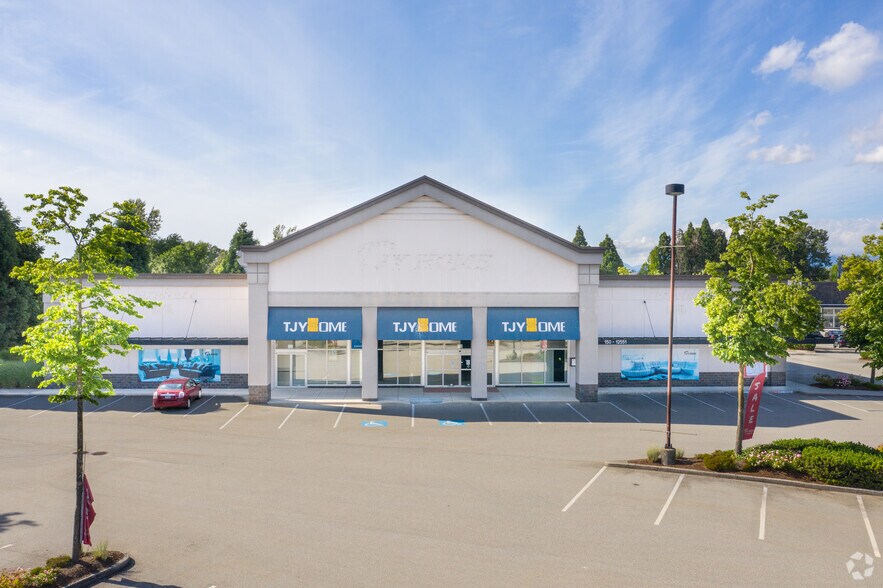Primary Photo Of 12551 Bridgeport Rd, Richmond Freestanding For Lease