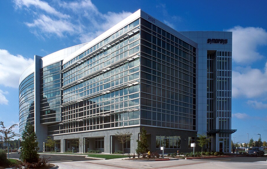 More Photos Of 2025 NW Cornelius Pass Rd, Hillsboro Unknown For Lease