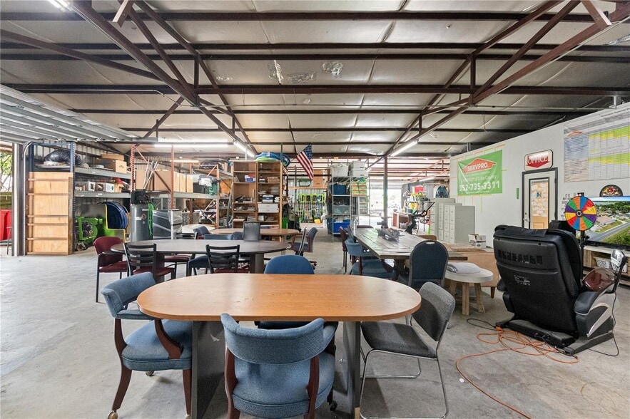 More Photos Of 15617 Old US Highway 441, Tavares Industrial For Lease