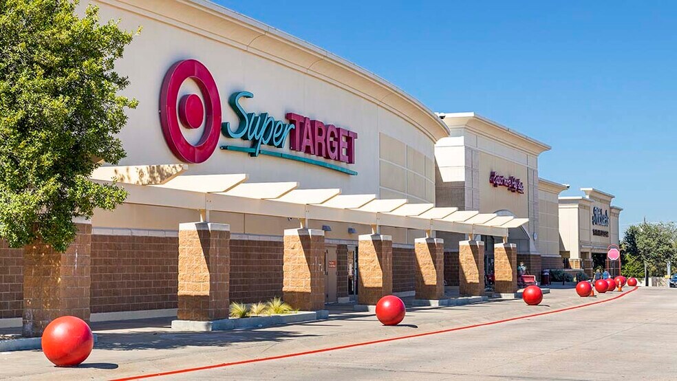 More Photos Of 707-751 US Highway 67, Cedar Hill Unknown For Lease