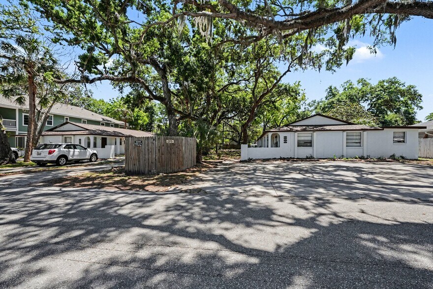 More Photos Of 5622 Missouri Ave, New Port Richey Apartments For Sale