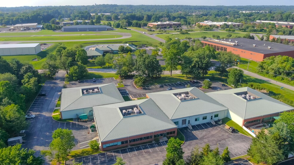 More Photos Of 1220 Ward Ave, West Chester Flex For Sale