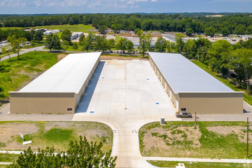 More Photos Of 5320 S Shackleford Rd, Little Rock Warehouse For Lease