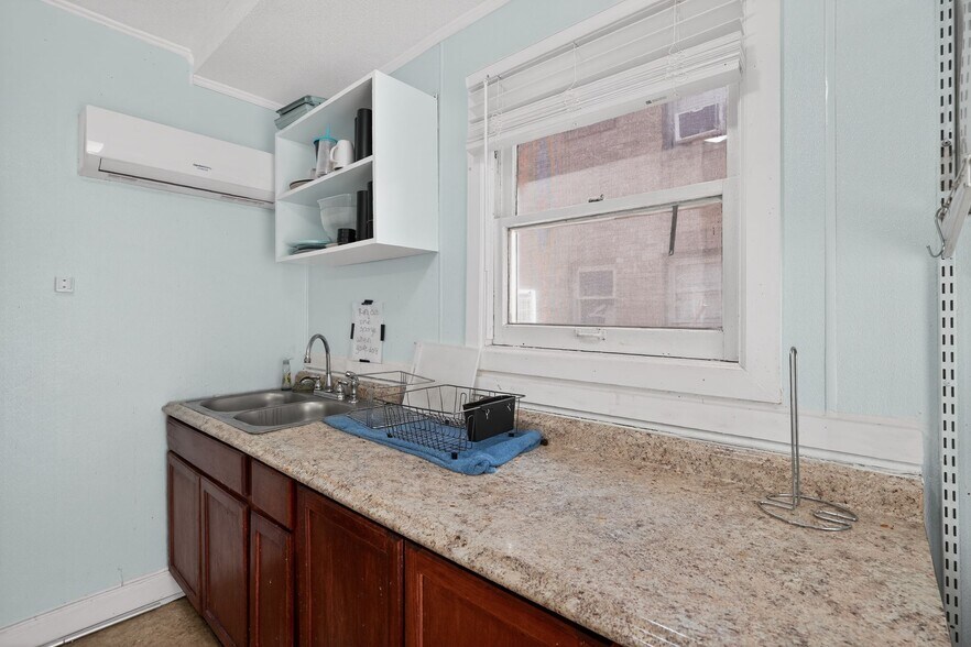 More Photos Of , Dallas Unknown For Sale