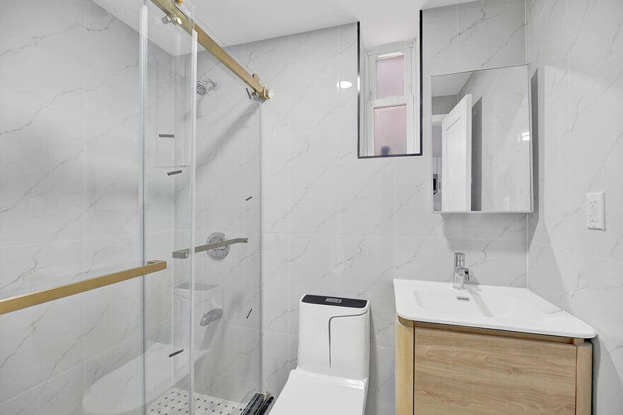 More Photos Of 3013 Brighton 5th St, Brooklyn Apartments For Sale