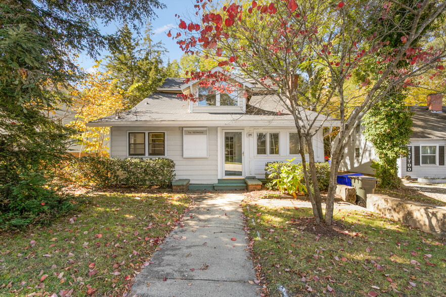 Primary Photo Of 211 N Columbia St, Chapel Hill Office For Lease