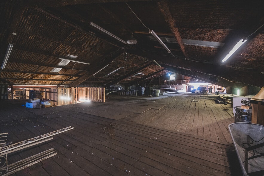 More Photos Of 3223 25th St, Metairie Loft Creative Space For Sale