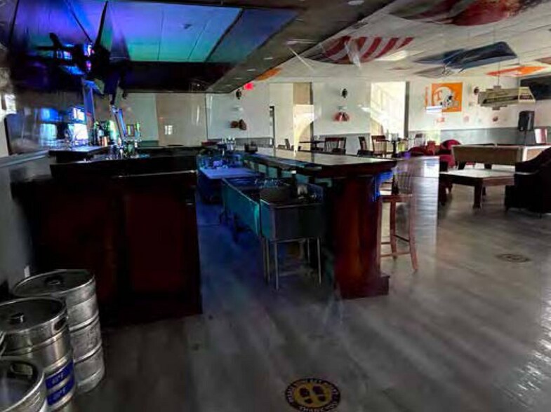 More Photos Of 1421 Murrays Chapel Rd, Sweetwater Hotel For Sale